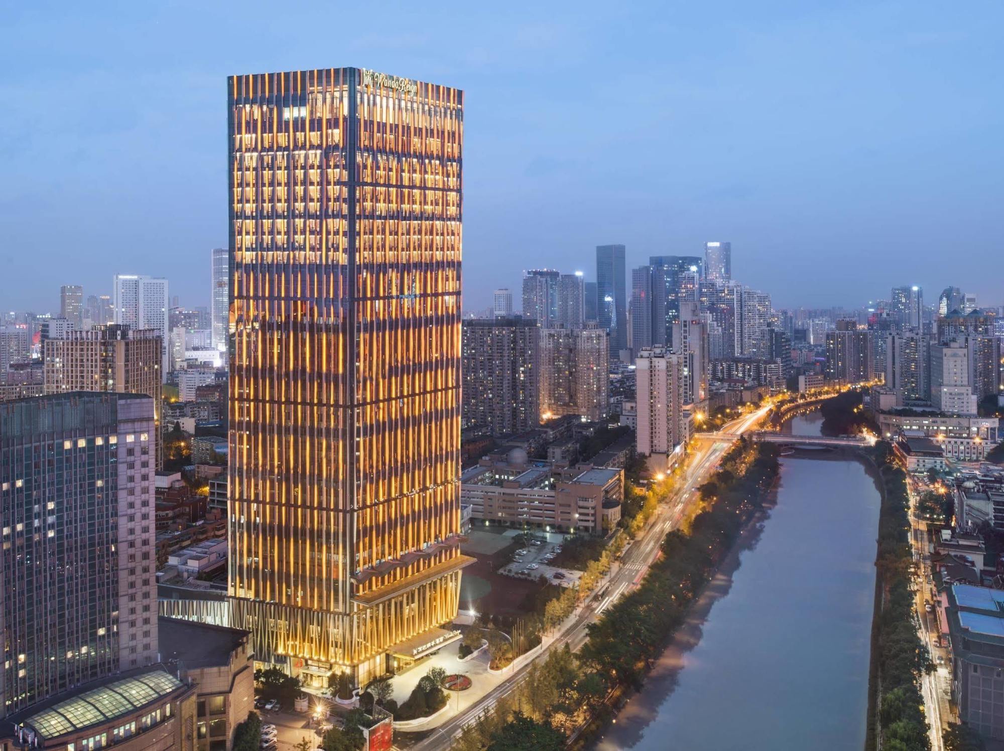 Hotel Wanda Reign Chengdú Exterior foto